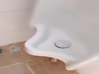 Chinese Cam lover 刘婷 LiuTing - Public Bathroom